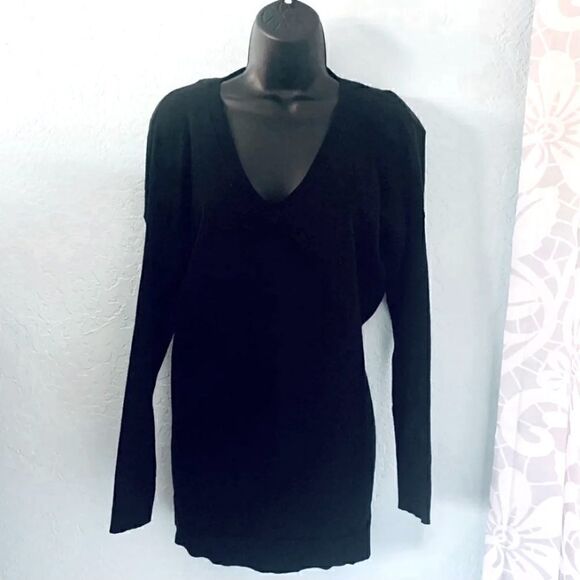 Lunik Black Open Back Surplice Sweater Size Small - Picture 2 of 10